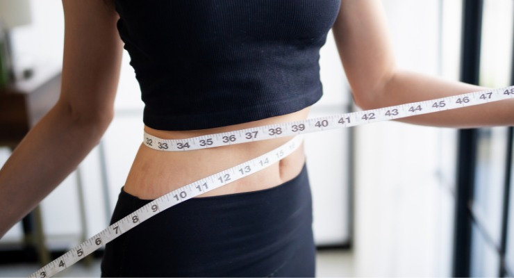 Mujer en pérdida de peso en la premenopausia