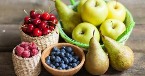 Frutas com fibra para a menopausa