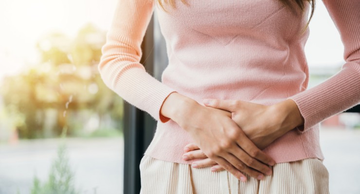 Mujer con menstruación irregular