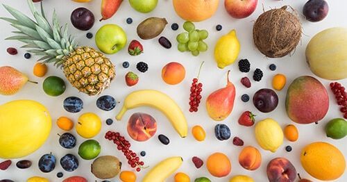 multitud de frutas y dieta para bajar el colesterol