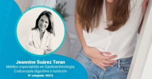 Portada del artículo de causas del colon irritable con foto de la doctora Suárez y mujer al fondo con dolor de vientre